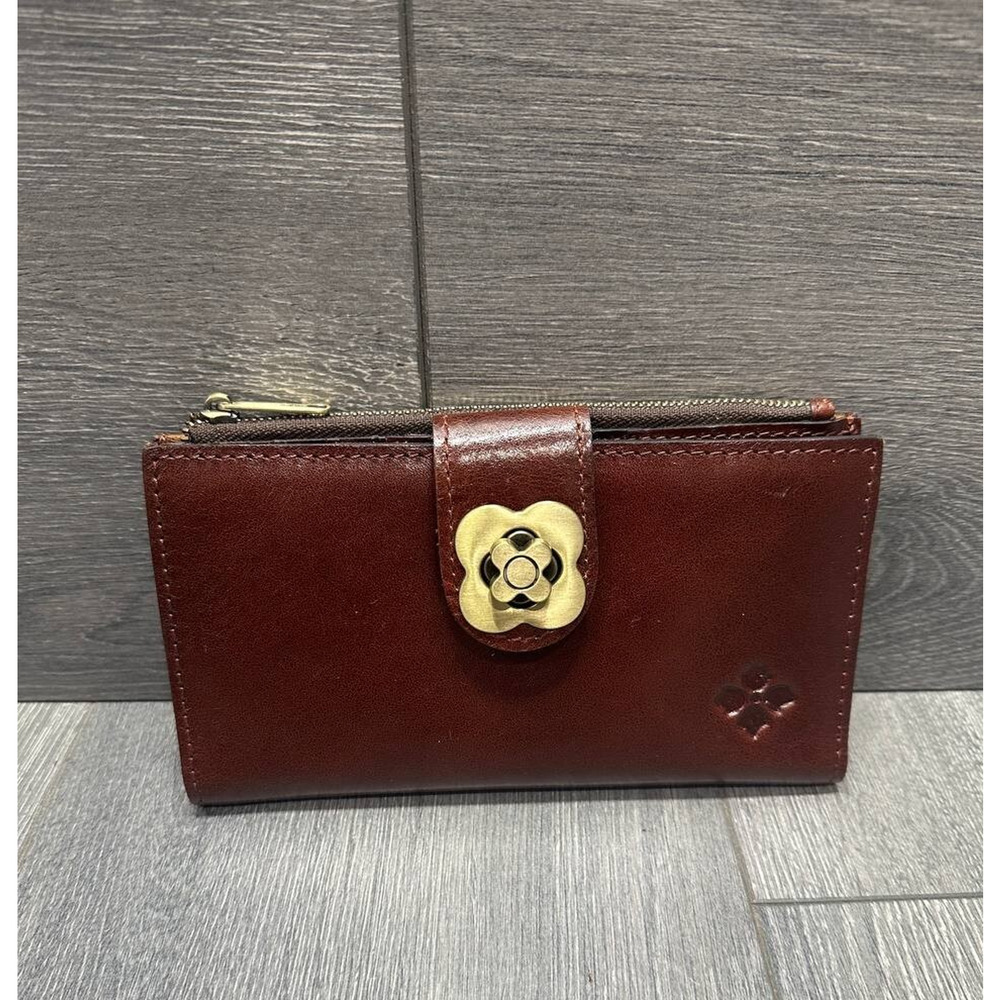 Patricia Nash Leather Marene Floret Twist Lock Wallet in British Tan B000604
